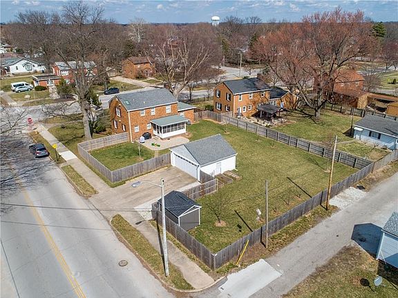 2nd image of 1903 Ohio Blvd