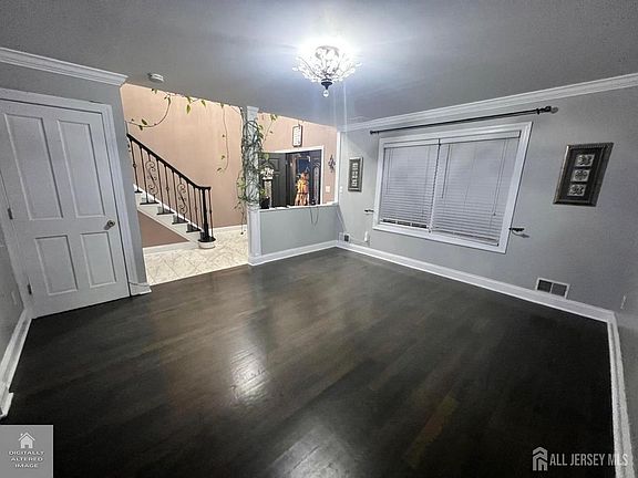 5th image of 31 Parkerson Rd