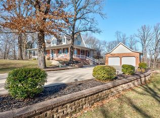 7308 Covered Bridge Dr, Waterloo, IL 62298