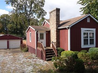 312 Meadowridge Rd, Akron, OH 44312