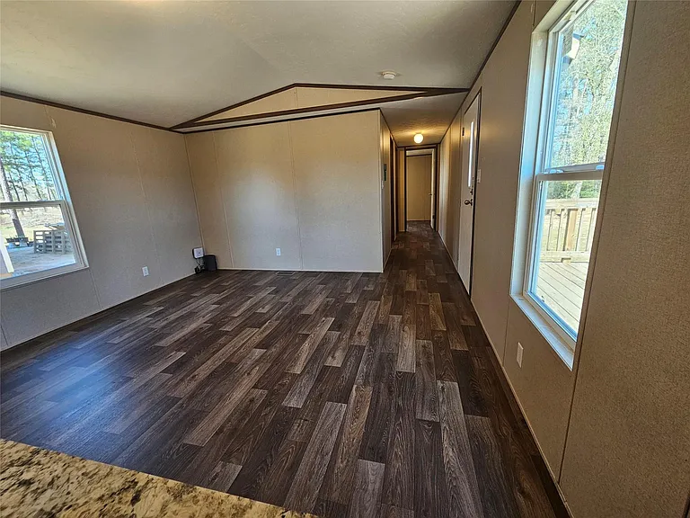 16299 Crockett Martin Estates Dr — Photo 6