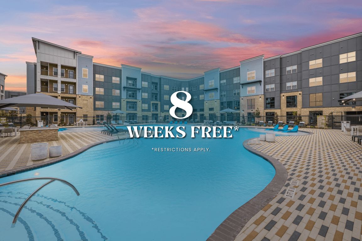 Relaxing Salt-Water Pool with Cabana, Wi-Fi, Sun Shelf, and Grill Areas