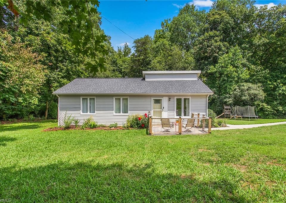 1st image of 5140 Dawnwood Dr