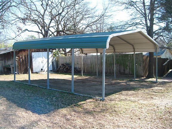 4th image of 132 Callie Ln