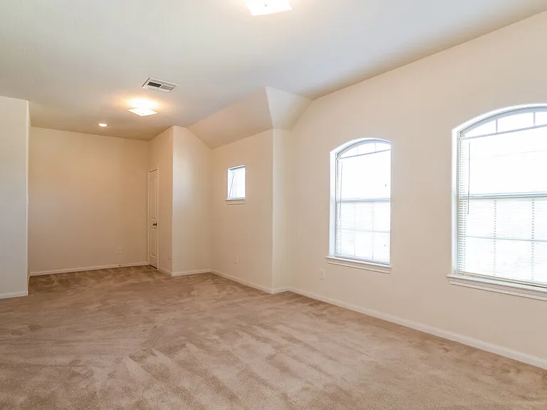 3014 Rose Trace Dr — Photo 5