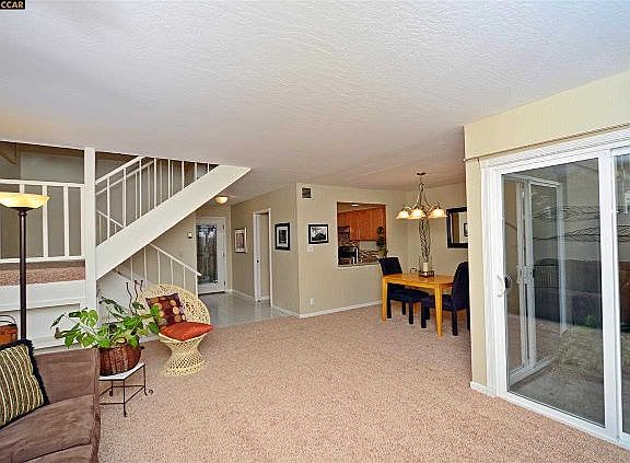 4th image of 609 Garden Creek Pl