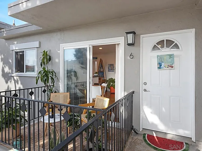 911 Missouri St #6 — Photo 3