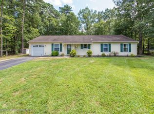 593 Winterberry Blvd, Jackson, NJ