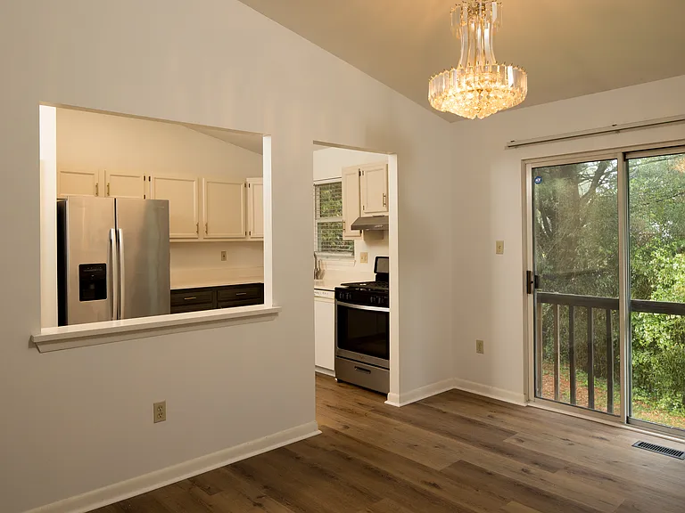8 Upman Ct — Photo 4