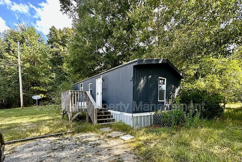 65 El Fredda Ln