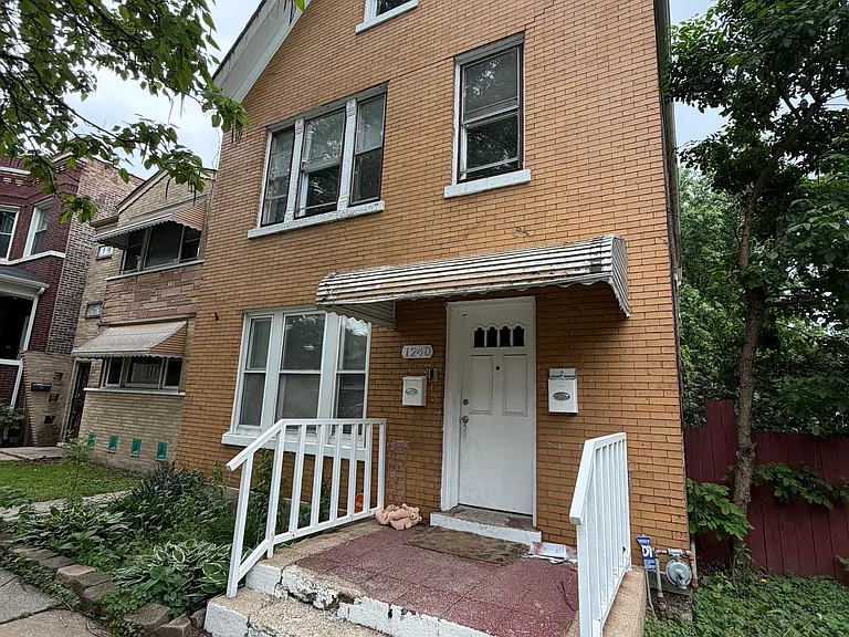 1240 S Wenonah Ave #2 — Photo 6