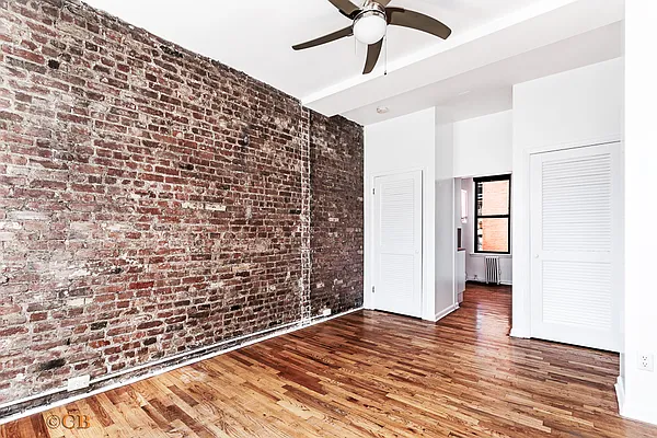 Sold by Compass | media 2