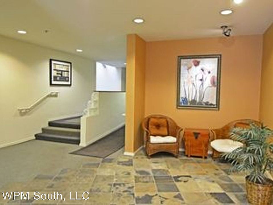 1st image of 3919 Latona Ave NE APT 106