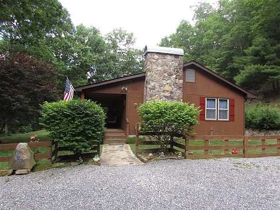 2nd image of 1417 McAllister Dr