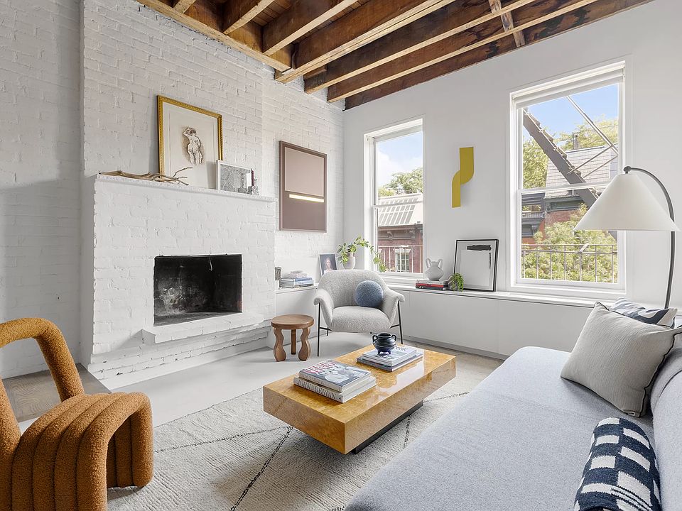1st image of 281 W 11th St #4/5C