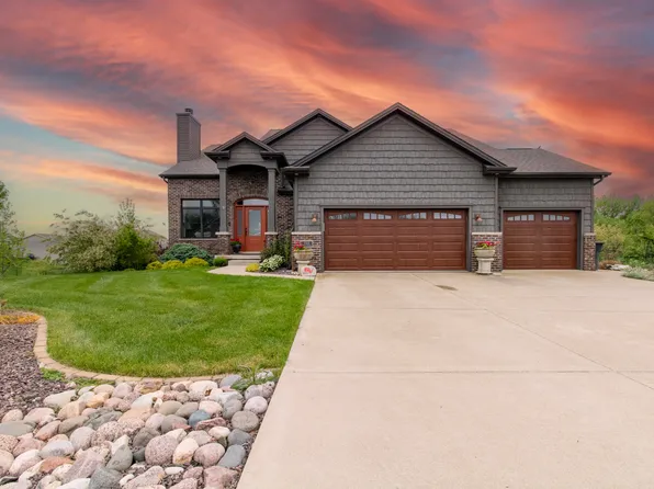 103 Ozzie Ct, Downs, IL 61736