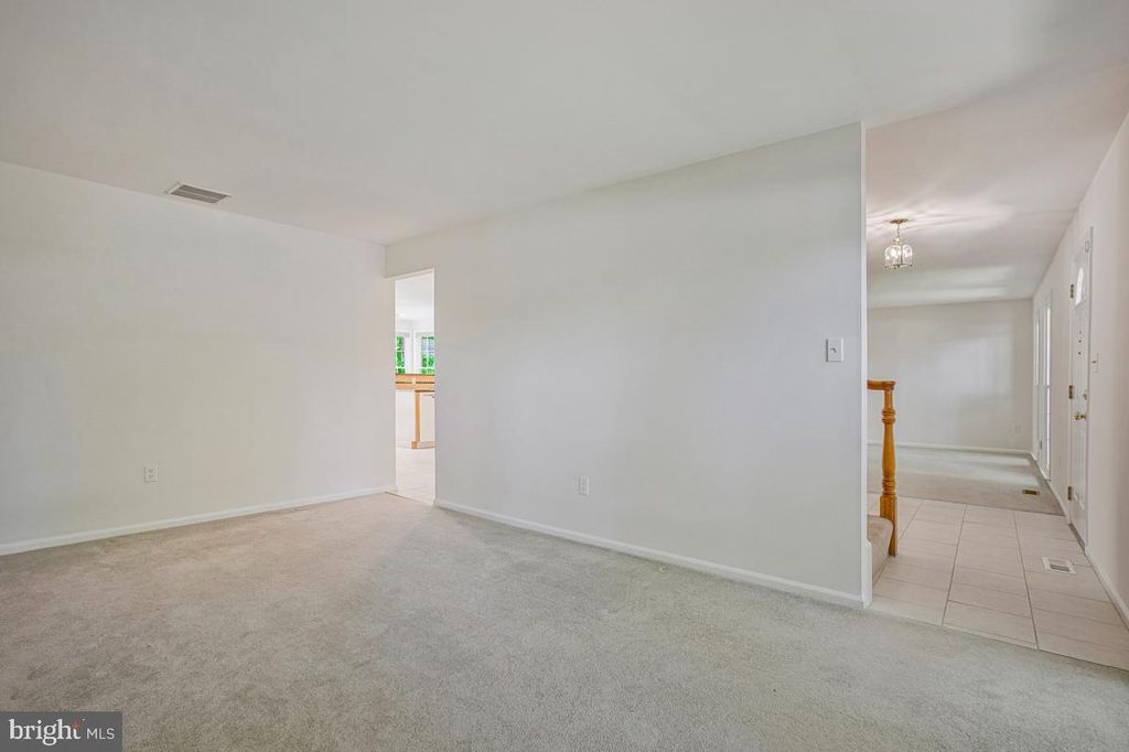 6052 Tamar Dr, Columbia, MD - More