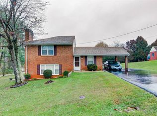109 Dodds Ln, Madison Heights, VA 24572