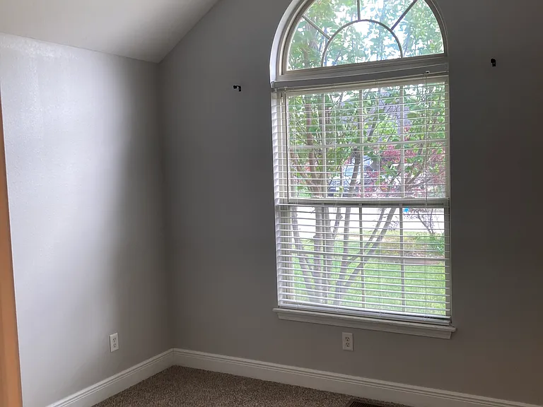 3191 W Melbourne St — Photo 15
