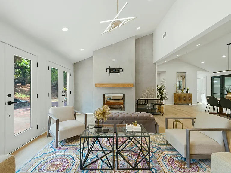 1845 Branch Valley Dr — Photo 5