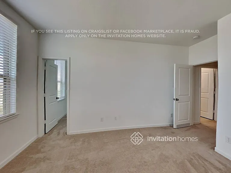 4019 Champlain Way — Photo 13