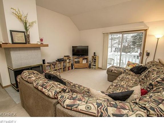 2nd image of 23574 Grist Mill Ct #2-4