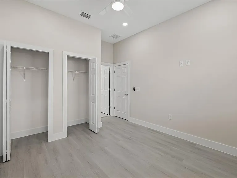 6976 Belltree Ct — Photo 11