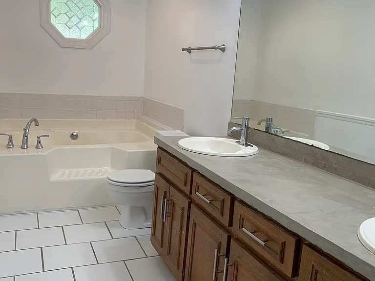 6036 Bear Creek Ct — Photo 8