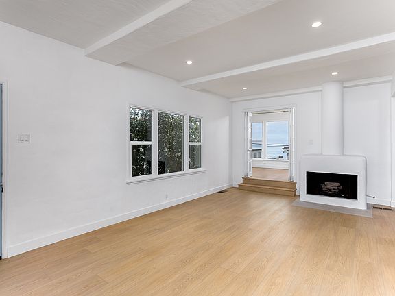 5th image of 3201 Alma Ave