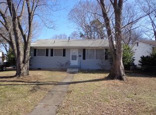 31 Pennwood Dr, Hampton, VA 23666