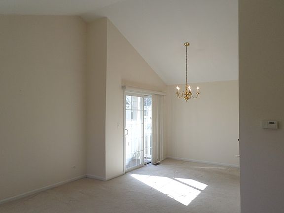 3rd image of 7251 Flagg Creek Dr