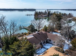 172 Tilden Ln, Weems, VA 22576