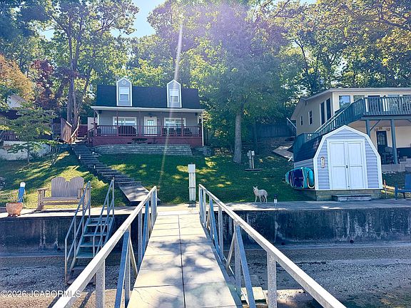 2nd image of 30847 Rustic Rd
