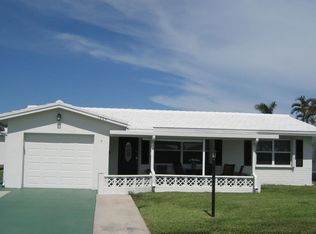 1004 SW 18th St, Boynton Beach, FL 33426