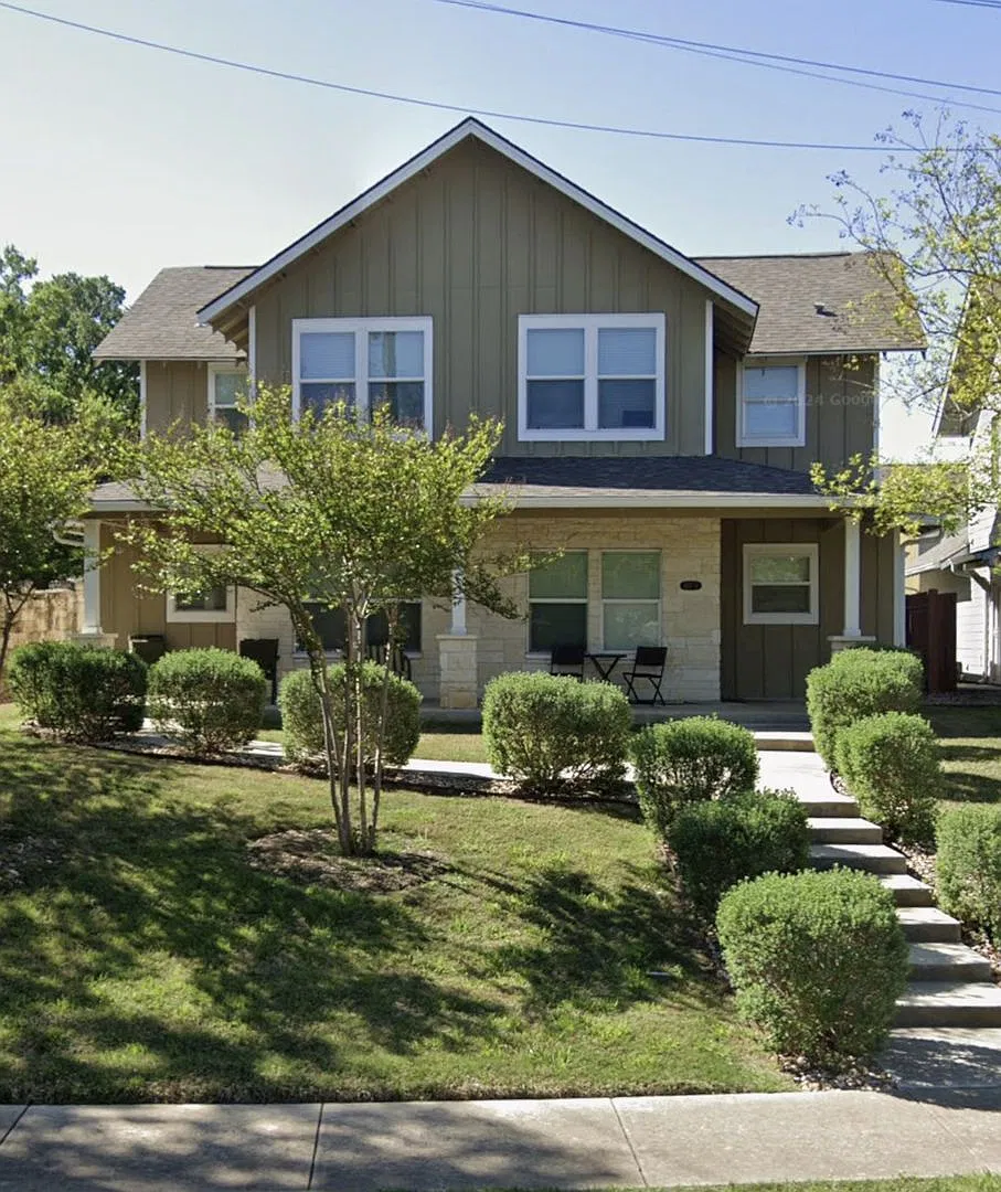 607 Pecan Ave. — Photo 1