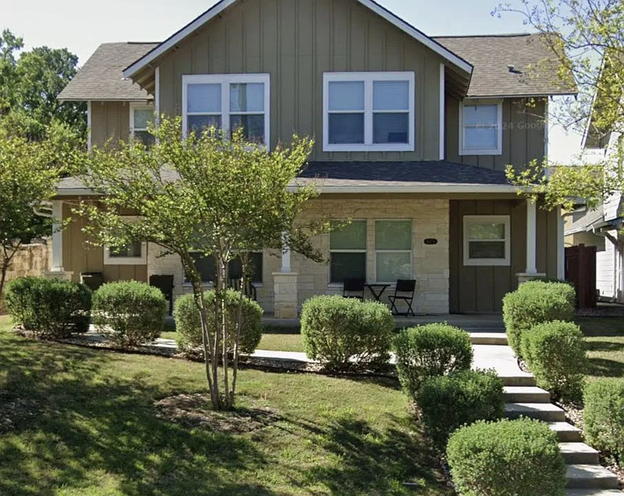 607 Pecan Ave
