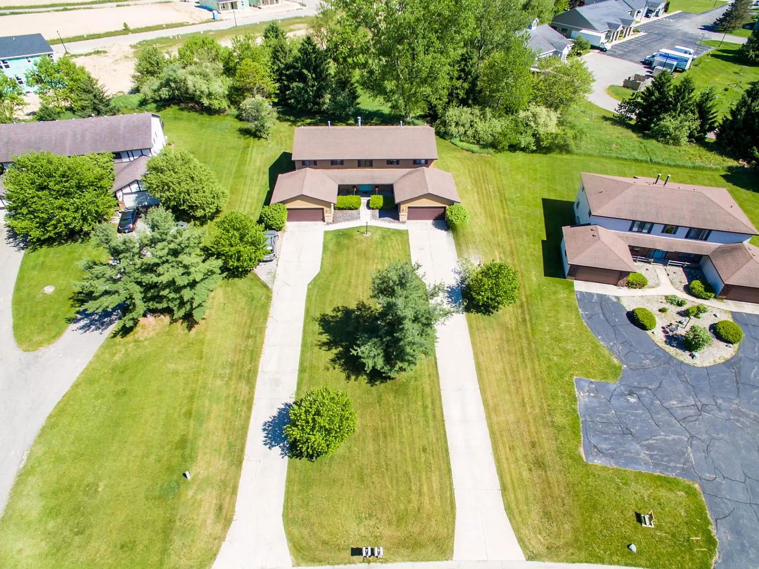 6542 Bella Vista Dr NE — Photo 1