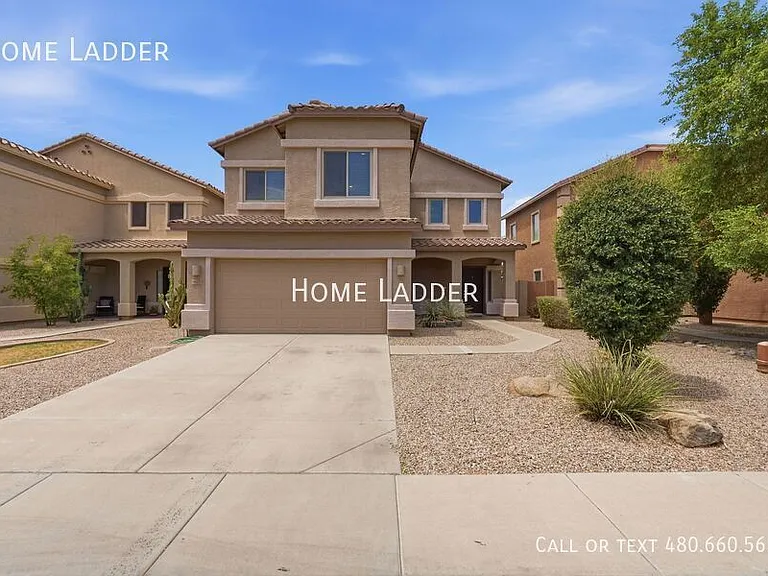 18428 N Jameson Dr — Photo 1