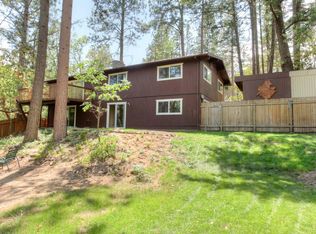 1060 Timberline Ter, Ashland, OR 97520