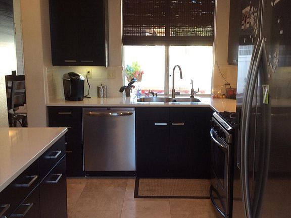 5th image of 8375 Gold Coast Dr