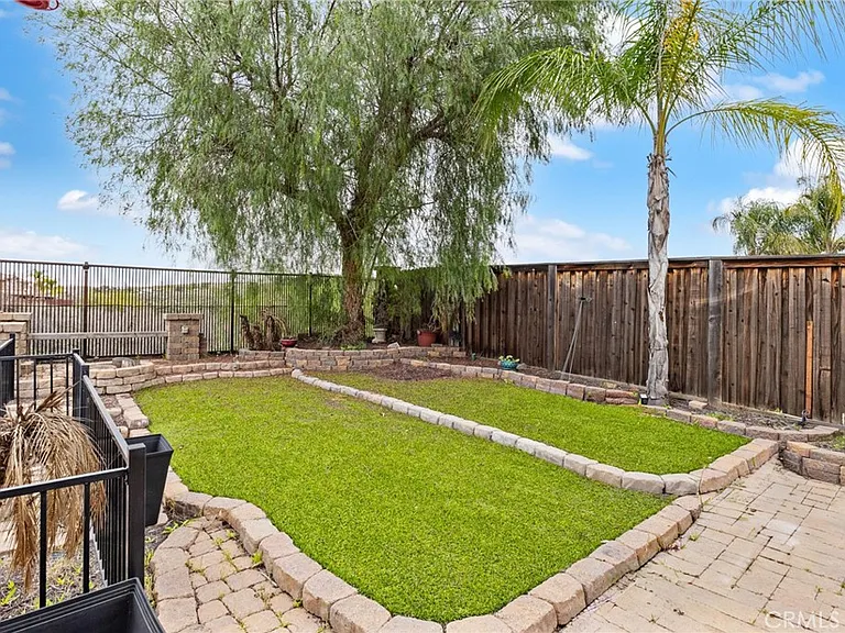 53051 Imperial St — Photo 41