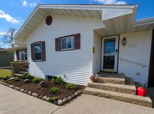 214 Avenue F E, Napoleon, ND 58561