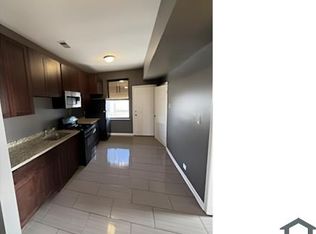 6643 S Marquette Rd #3S, Chicago, IL 60637