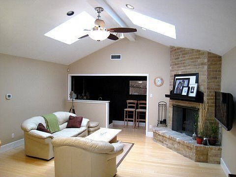 3rd image of 10522 Pagewood Dr
