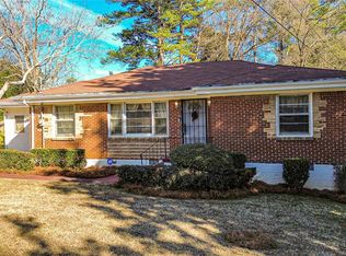 2162 Holly Hill Dr, Decatur, GA 30032