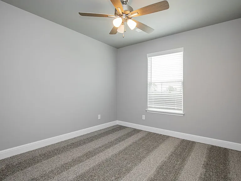 2010 Periwinkle Pl — Photo 18