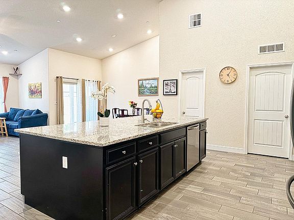 3rd image of 2363 Narvaez Way