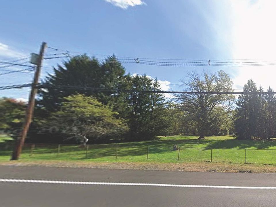 2nd image of 75 Green Valley Dr