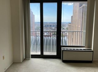 1420 Locust St APT 21L, Philadelphia, PA 19102