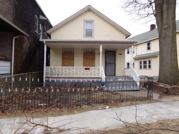 1174 E 61st St, Cleveland, OH 44103